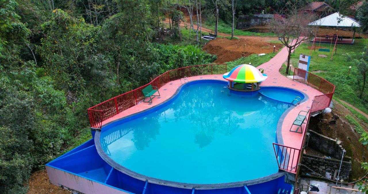Clay Resort By Bestinn Leisure - Wayanad Padinjarathara Exteriér fotografie