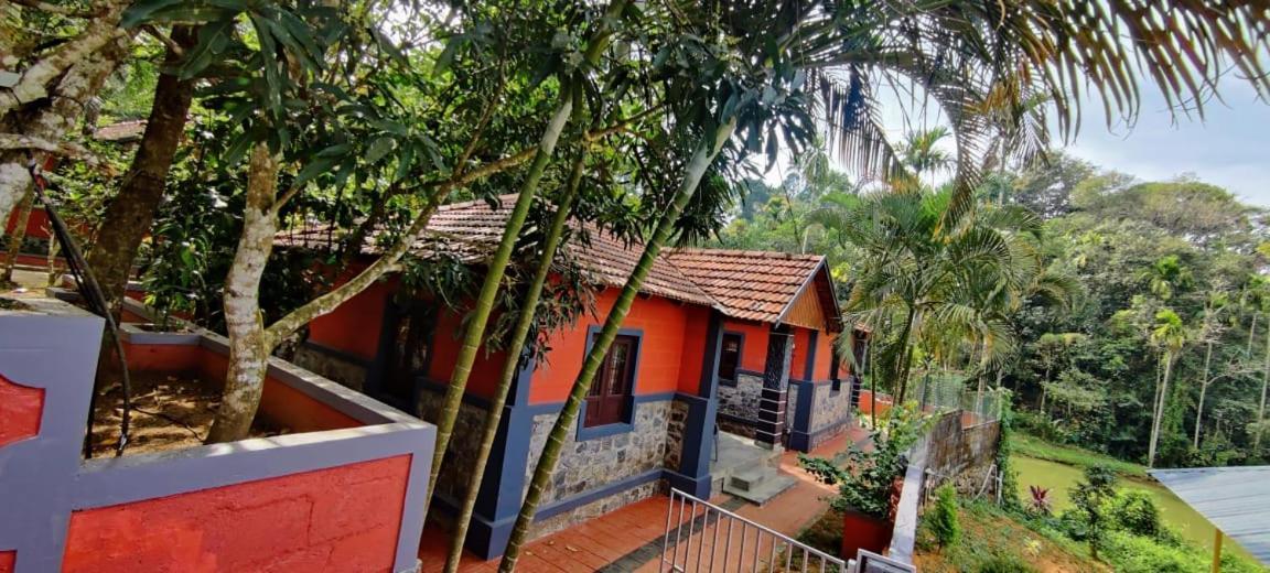 Clay Resort By Bestinn Leisure - Wayanad Padinjarathara Exteriér fotografie