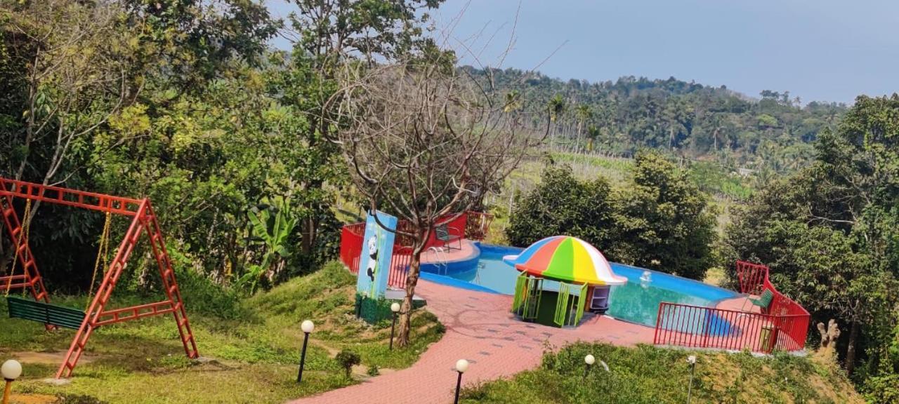 Clay Resort By Bestinn Leisure - Wayanad Padinjarathara Exteriér fotografie